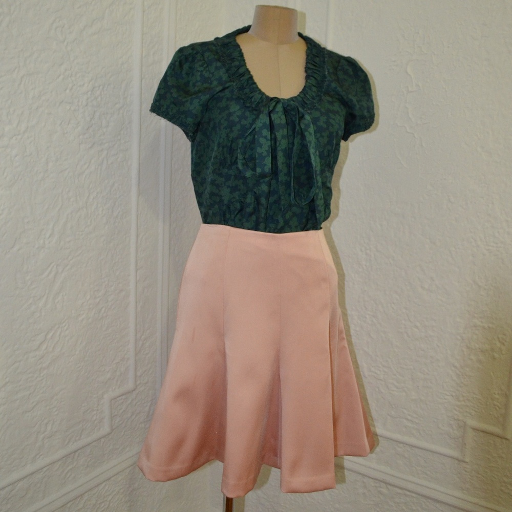 Ann Taylor Blush Knee Length A Line Satin Skirt